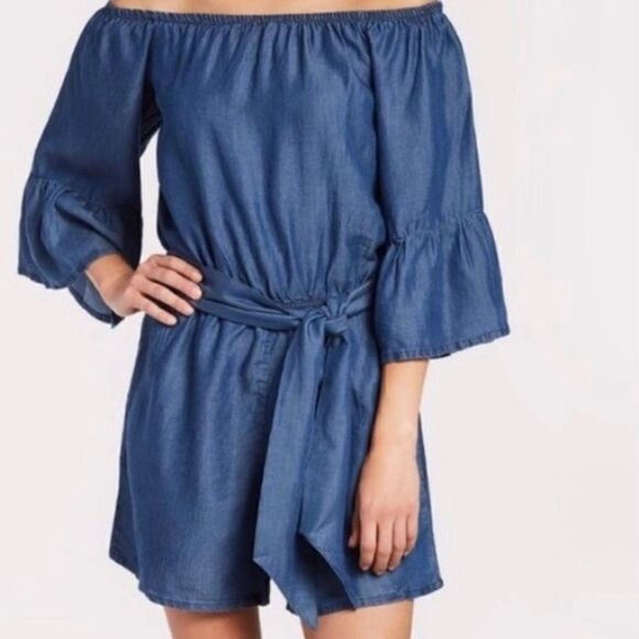 RD Style‎ Chambray Off-the-Shoulder Romper w/Wide Belt and Peplum Sleeves - Picture 1 of 12